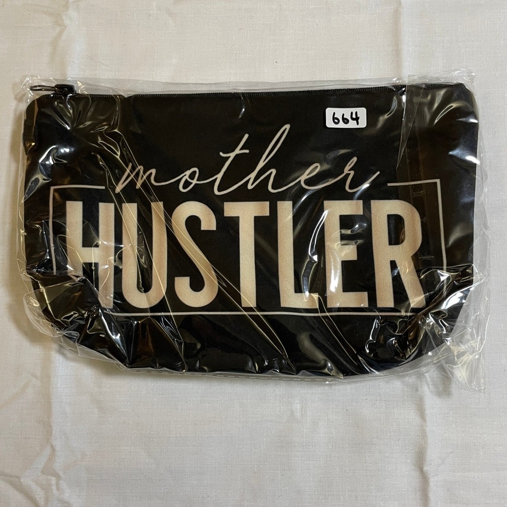 The Pouch Cosmetic Bag Women OS Black NWT Mother Hustler Graphic Zipper Pouch